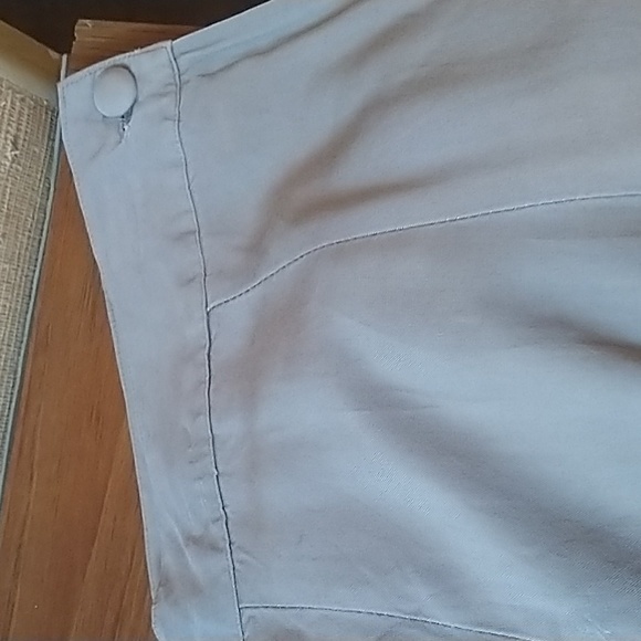 Express Grey A-Line Skirt ( 7) - Picture 7 of 11